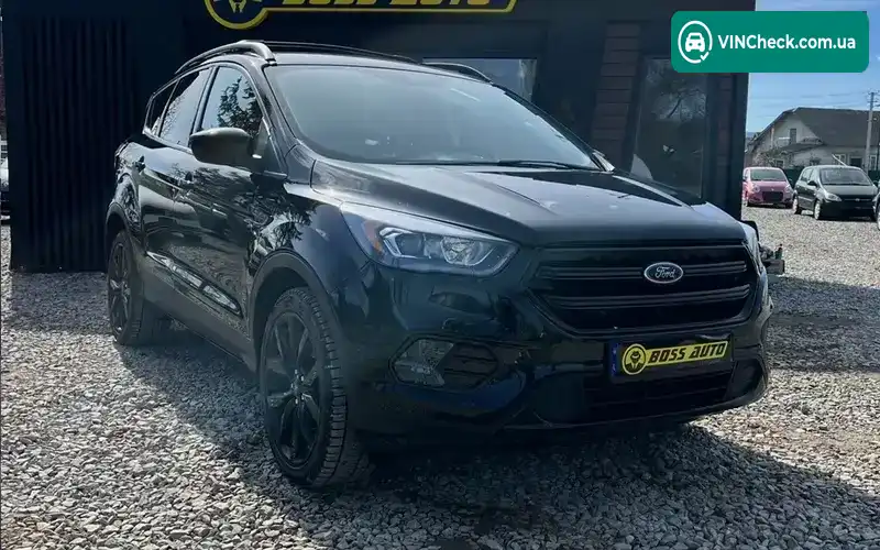 Ford Escape 2018, фото з оголошення 1 з 17, VIN 1FMCU9GD9JUB79143