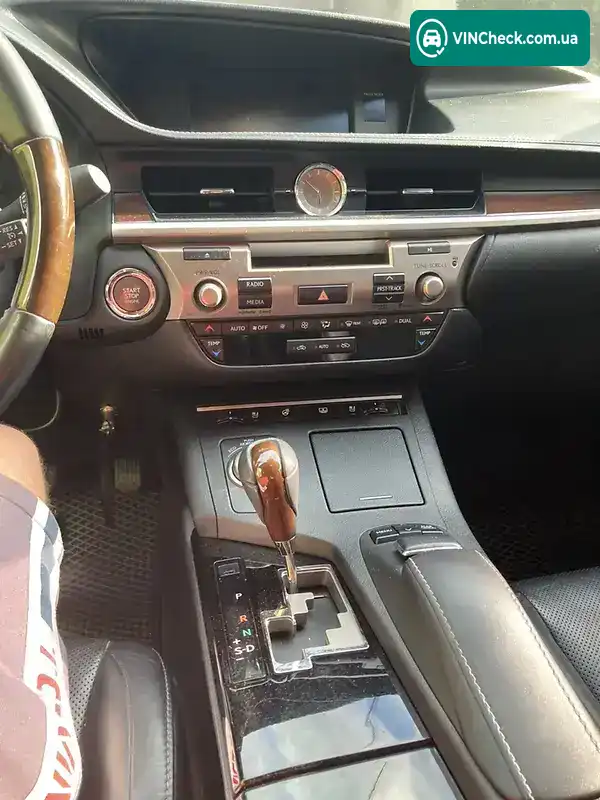 Lexus ES 2012, фото з оголошення 2 з 20, VIN JTHBK1GG5D2012892