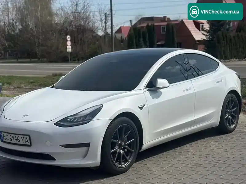 Tesla Model 3 2019, фото з оголошення 2 з 18, VIN 5YJ3E1EA3LF615346
