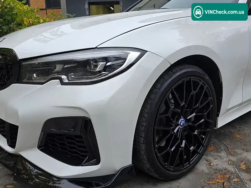 BMW 3 Series 2021, фото з оголошення 2 з 17, VIN 3MW5R1J06M8B79590