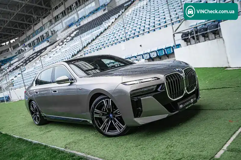 BMW i7 2023, фото з оголошення 2 з 20, VIN WBY51EJ030CN06661