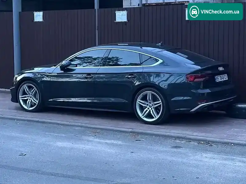 Audi A5 2018, фото з оголошення 2 з 14, VIN WAUFNCF54JA117153