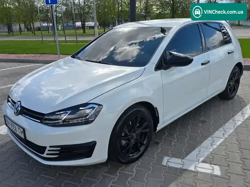 Volkswagen Golf 2017, фото з оголошення 1 з 21, VIN 3VW217AUXHM068201