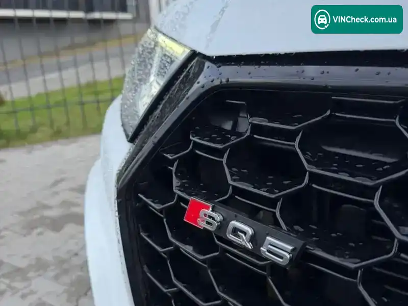 Audi SQ5 2019, фото з оголошення 2 з 19, VIN WA1C4AFY4K2079646