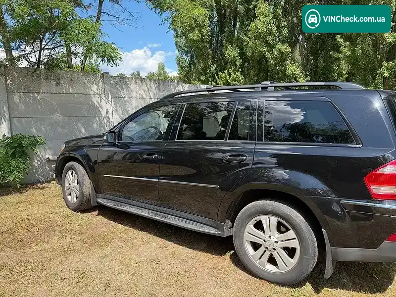 Mercedes-Benz GL-Class 2007, фото з оголошення 2 з 18, VIN 4JGBF71E17A273278