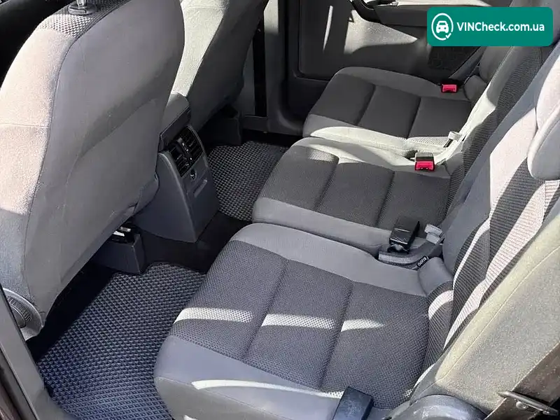 Volkswagen Touran 2011, фото з оголошення 2 з 20, VIN WVGZZZ1TZCW024289