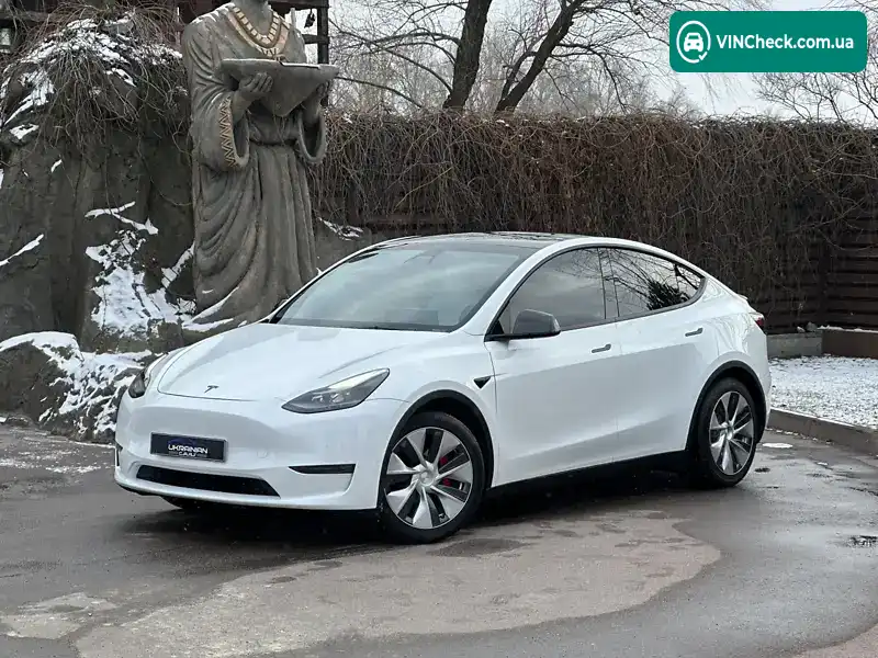 Tesla Model Y 2021, фото з оголошення 2 з 20, VIN 7SAYGDEF8NF342021