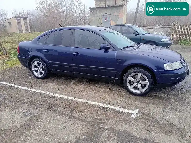 Volkswagen Passat 1998, фото з оголошення 2 з 7, VIN WVWZZZ3BZXX035890