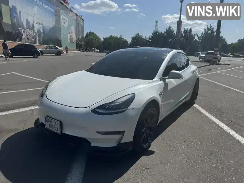 Tesla Model 3 2019, фото з оголошення 1 з 21, VIN 5YJ3E1EA6KF397143