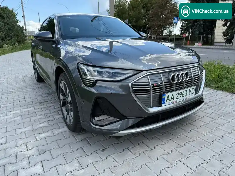 Audi e-tron 2021, фото з оголошення 1 з 21, VIN WAUZZZGEXNB006920