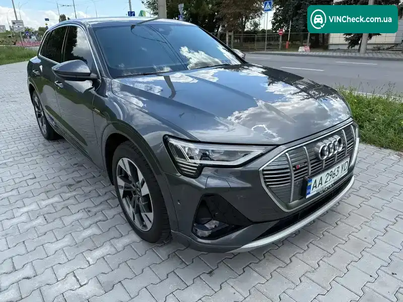 Audi e-tron 2021, фото з оголошення 2 з 21, VIN WAUZZZGEXNB006920