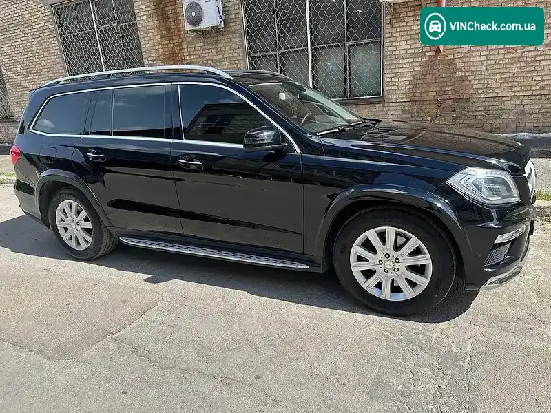 Mercedes-Benz GL-Class 2013, фото з оголошення 2 з 20, VIN WDC1668241A275848