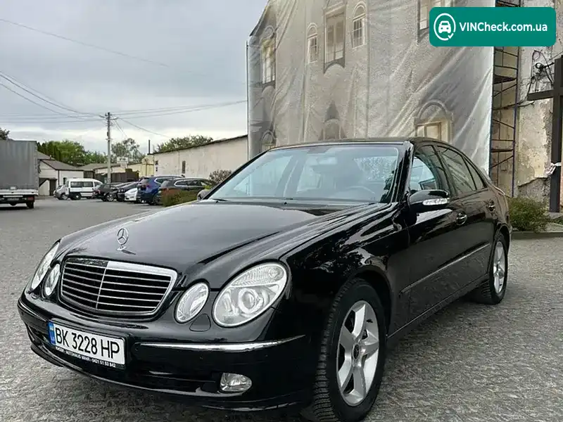 Mercedes-Benz E-Class 2002, фото з оголошення 1 з 21, VIN WDB2110061A072214