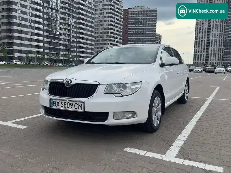 Skoda Superb 2012, фото з оголошення 1 з 21, VIN TMBAB43T6DB300034