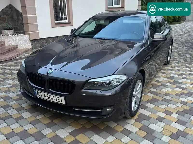 BMW 5 Series 2011, фото з оголошення 1 з 18, VIN WBAFW11080C642684