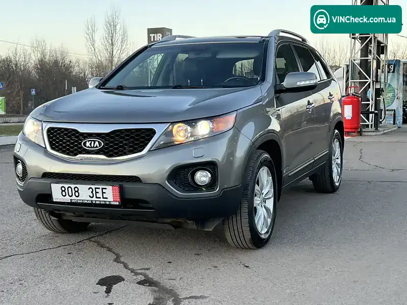 Kia Sorento 2010, фото з оголошення 1 з 20, VIN KNAKU814DB5127409