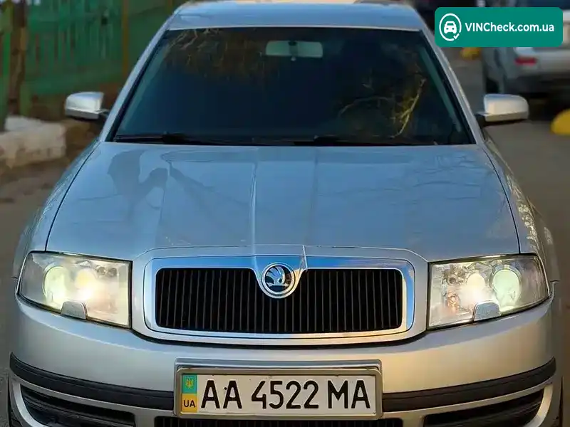 Skoda Superb 2004, фото з оголошення 2 з 12, VIN TMBDL23U15B044670