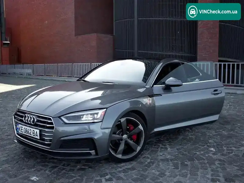 Audi A5 2018, фото з оголошення 1 з 21, VIN WAUTNAF56JA100829