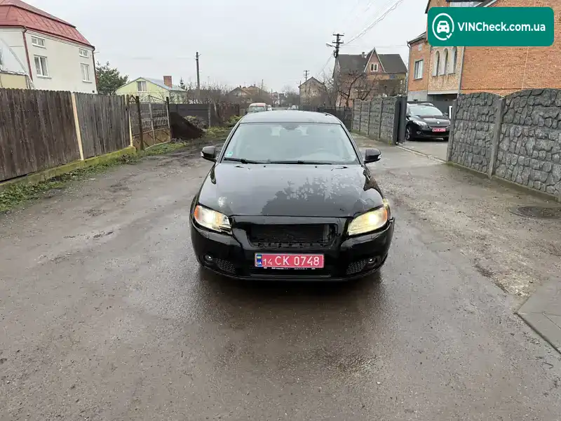 Volvo V70 2010, фото з оголошення 2 з 20, VIN YV1BW7652B1178443