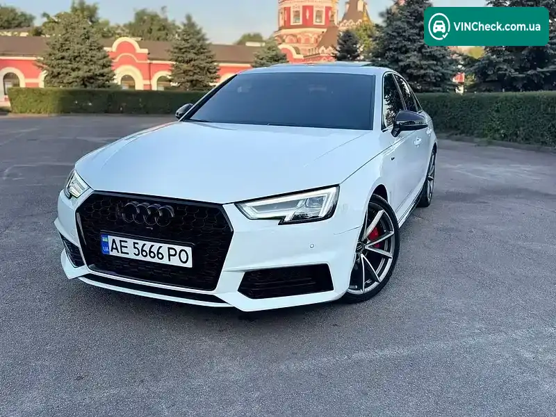 Audi A4 2017, фото з оголошення 1 з 20, VIN WAUENAF47JA081756