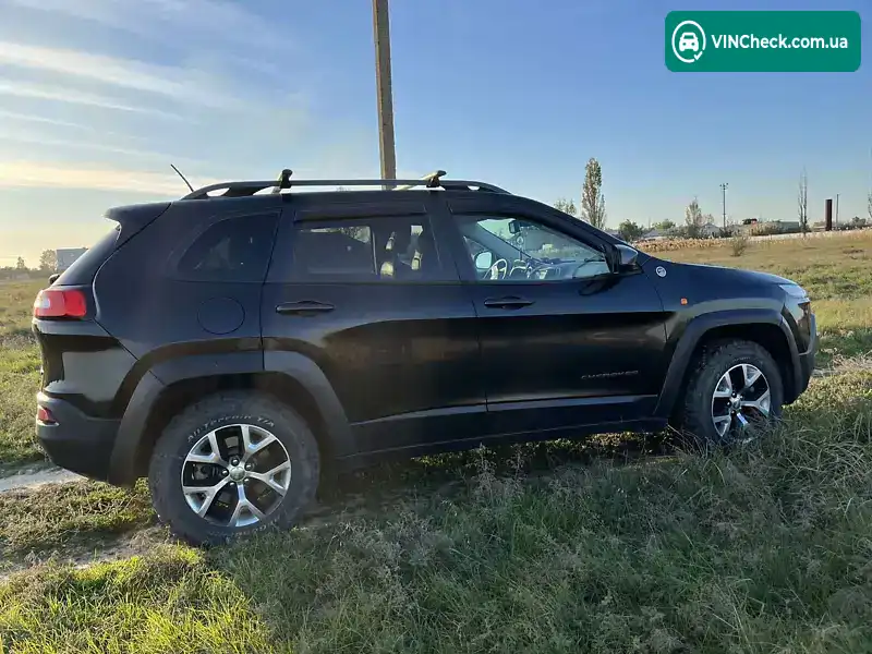 Jeep Cherokee 2015, фото з оголошення 2 з 19, VIN 1C4PJMBB8FW724946