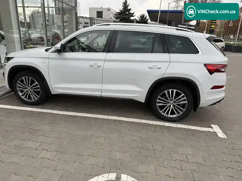 Skoda Kodiaq 2024, фото з оголошення 2 з 20, VIN TMBLJ7NS5RB400912