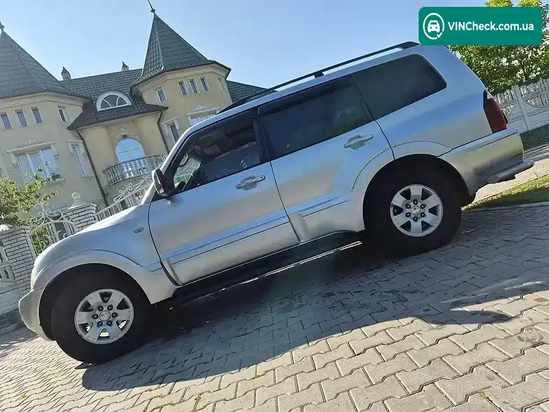 Mitsubishi Pajero 2006, фото з оголошення 1 з 20, VIN JMBLYV78W6J004029