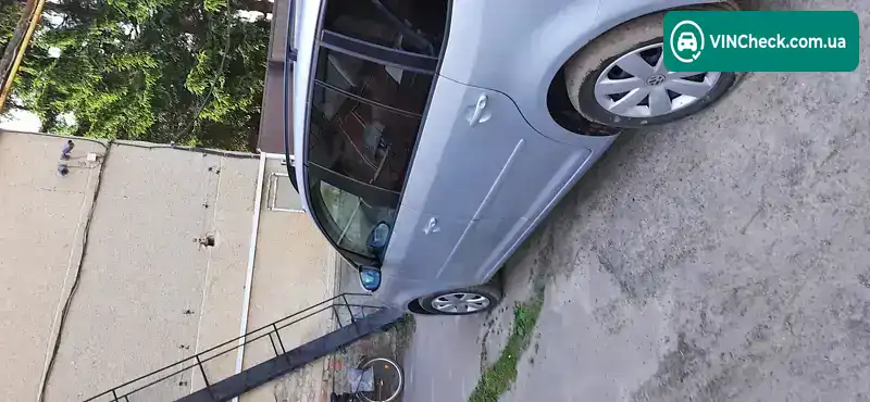 Volkswagen Touran 2012, фото з оголошення 2 з 6, VIN WVGZZZ1TZDW030639
