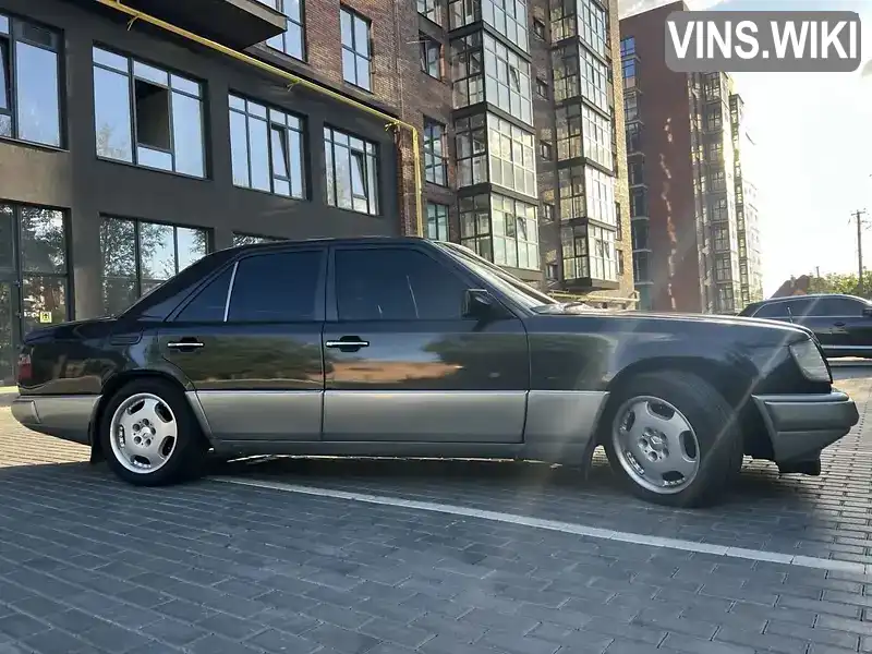 Mercedes-Benz E-Class 1993, фото з оголошення 2 з 15, VIN WDB1240191B976817