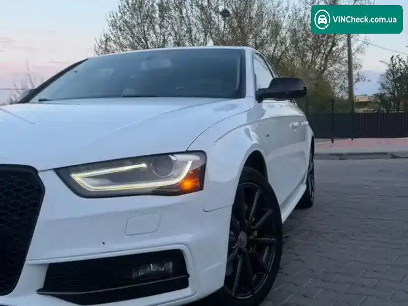 Audi A4 2015, фото з оголошення 1 з 16, VIN WAUFFAFL2GN002908