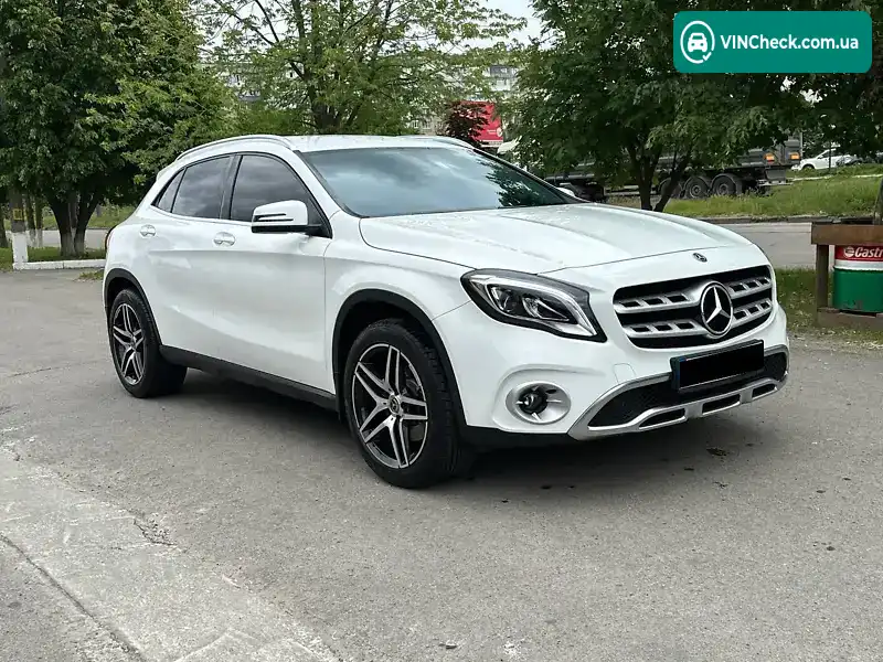 Mercedes-Benz GLA-Class 2019, фото з оголошення 2 з 20, VIN WDCTG4EB0KJ632790