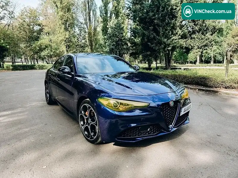 Alfa Romeo Giulia 2018, фото з оголошення 2 з 20, VIN ZARFANAN7K7605308