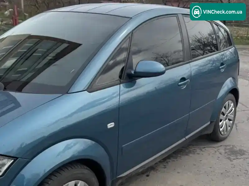 Audi A2 2000, фото з оголошення 2 з 17, VIN WAUZZZ8ZZ1N012164