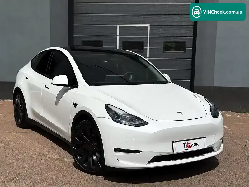 Tesla Model Y 2022, фото з оголошення 2 з 20, VIN 7SAYGDEF8NF515438