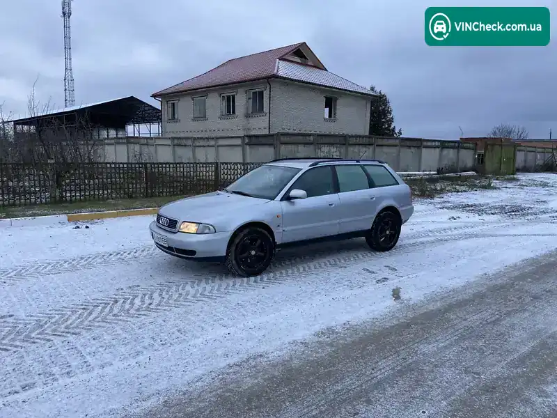 Audi A4 1998, фото з оголошення 1 з 20, VIN WAUZZZ8DZWA254876