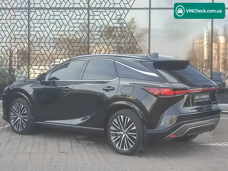 Lexus RX 2023, фото з оголошення 2 з 10, VIN JTJCHBJA902004865
