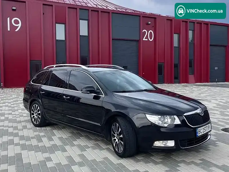 Skoda Superb 2013, фото з оголошення 1 з 21, VIN TMBJF93T7D9054152