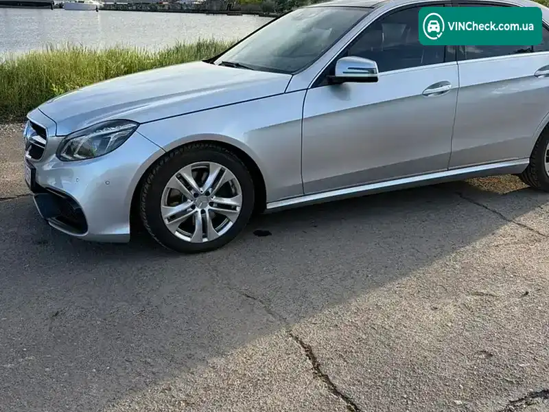 Mercedes-Benz E-Class 2013, фото з оголошення 2 з 21, VIN WDDHF8CB9EA954654