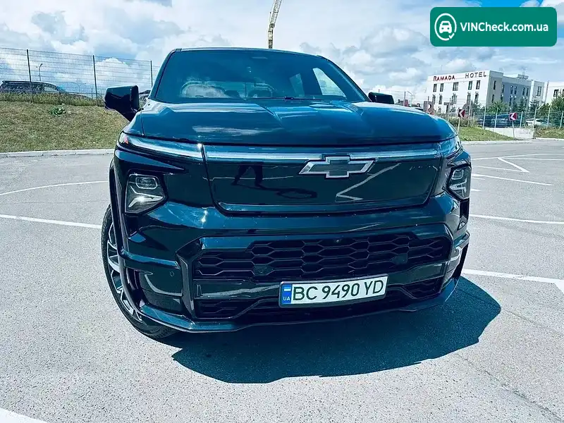 Chevrolet Silverado 2024, фото з оголошення 2 з 20, VIN 1GC40ZEL2RU301156