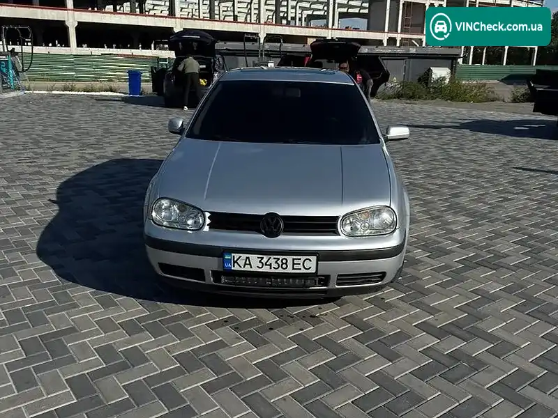 Volkswagen Golf 2000, фото з оголошення 2 з 13, VIN WVWZZZ1JZ1B021472