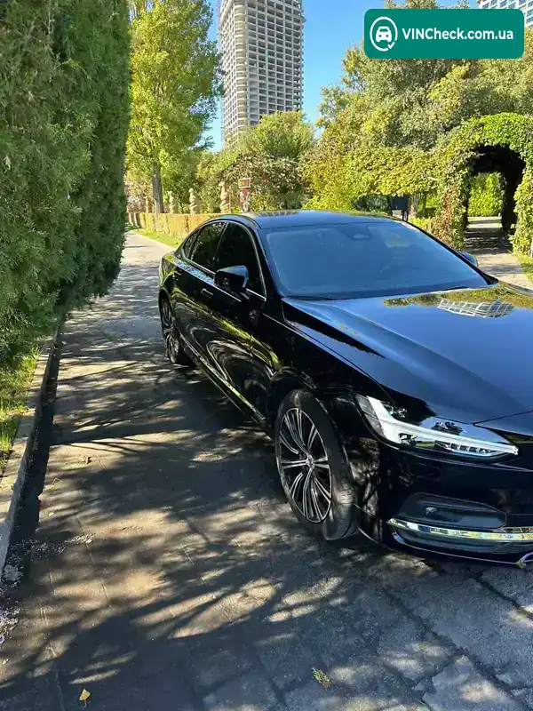 Volvo S90 2023, фото з оголошення 2 з 20, VIN LVYPSL1V8PP120563