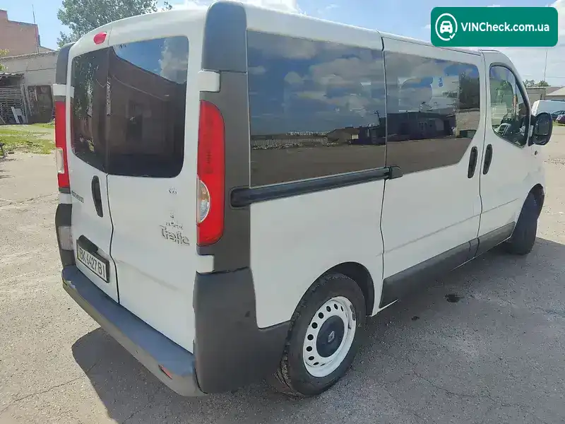 Renault Trafic 2006, фото з оголошення 2 з 13, VIN VF1FLAMA67Y182721