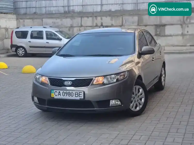 Kia Cerato 2011, фото з оголошення 2 з 16, VIN KNAFU411AC5480189