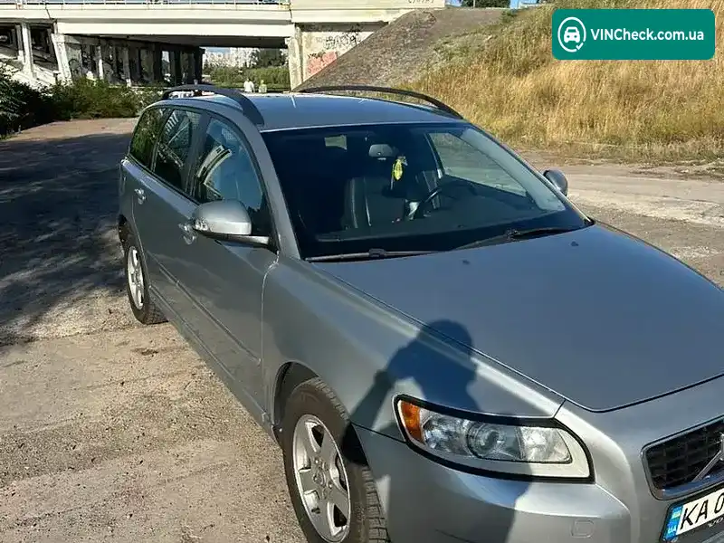 Volvo V50 2009, фото з оголошення 2 з 12, VIN YV1MW76F2A2539815
