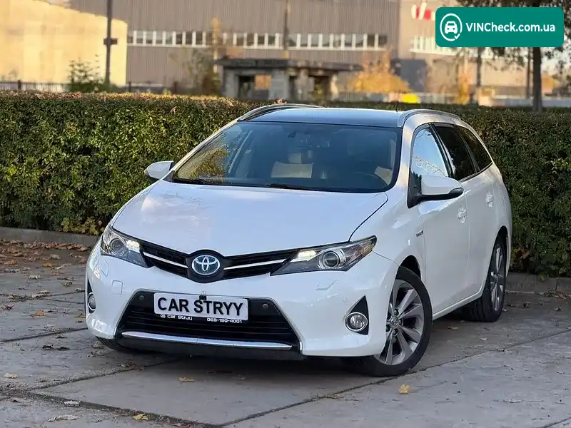 Toyota Auris 2013, фото з оголошення 2 з 20, VIN SB1ZS3JE20E068417