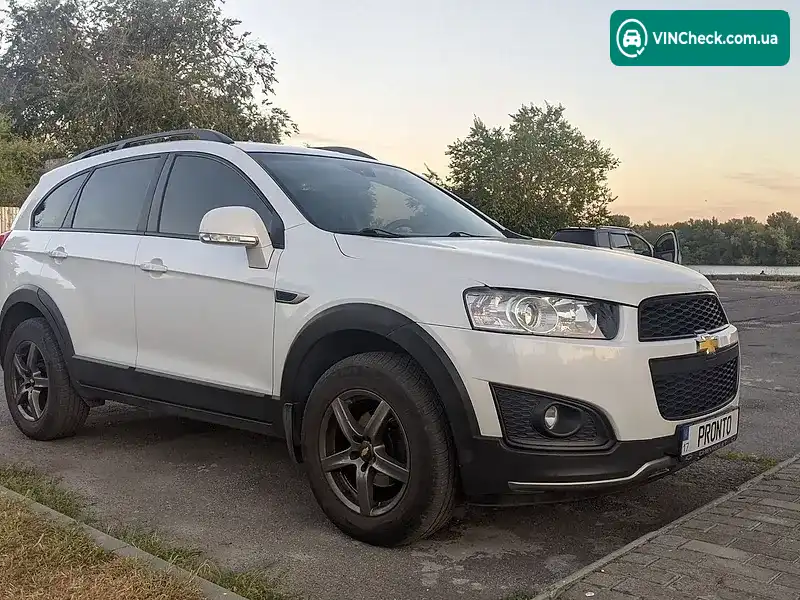 Chevrolet Captiva 2013, фото з оголошення 2 з 15, VIN KL1CG26U9DB104909