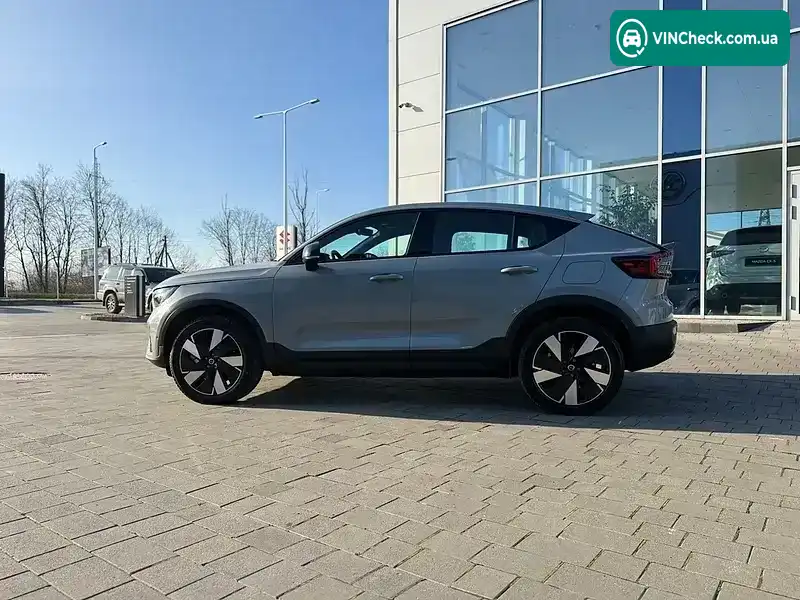 Volvo C40 Recharge 2024, фото з оголошення 1 з 21, VIN YV1XKEHR4R2109940