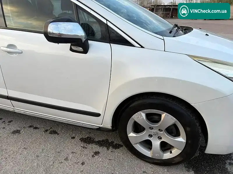 Peugeot 3008 2011, фото з оголошення 2 з 9, VIN VF30U9HR8BS109930