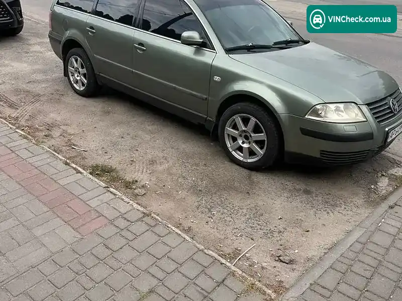 Volkswagen Passat 2002, фото з оголошення 1 з 6, VIN WVWZZZ3BZ3E067004