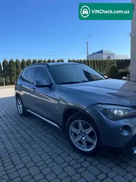 BMW X1 2010, фото з оголошення 2 з 10, VIN WBAVP31000VP67946